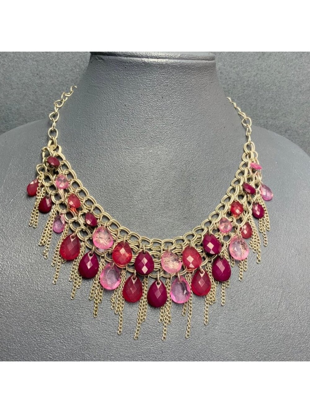 Vibrant Dramatic Beaded Necklace 16 In Pink Red Chain Fringe Dangling Teardrops